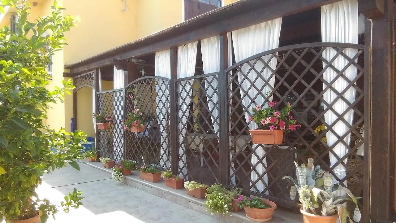 Appartement L'Oleandro à Pula Italie